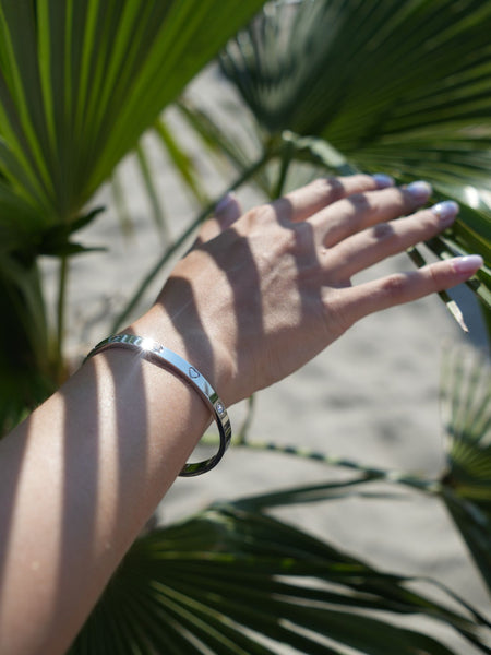 Love Bangle