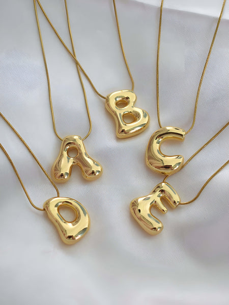 Bubble Initial Nyaklánc