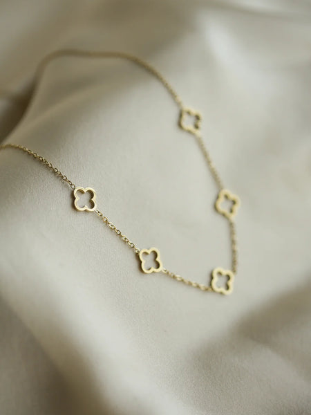 Hollow Clover Nyaklánc